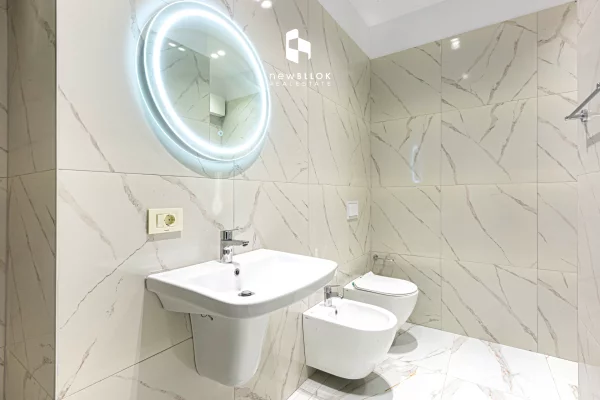 ✨️Me Qera: Elite Office 101 m2 + 1Parkim 2WC🚾 / VERANDE - Kati 12 📍 GOLDEN TOWER (MINE PEZA REZIDENCE) 🌇 890Euro/Muaj 💥