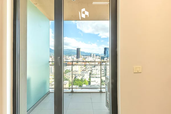 ✨️Me Qera: Elite Office 101 m2 + 1Parkim 2WC🚾 / VERANDE - Kati 12 📍 GOLDEN TOWER (MINE PEZA REZIDENCE) 🌇 890Euro/Muaj 💥