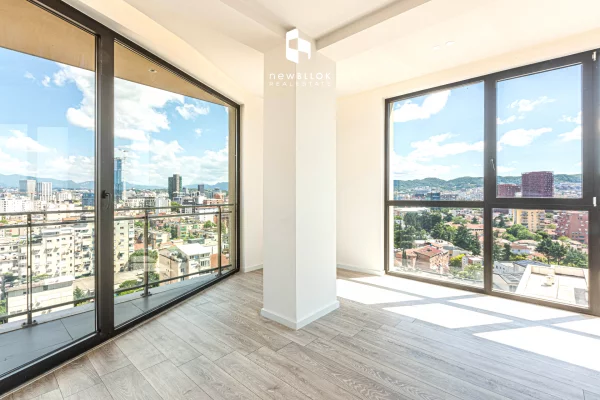 Ambient biznesi me qera 3+1 ne Tirane - 890 Euro