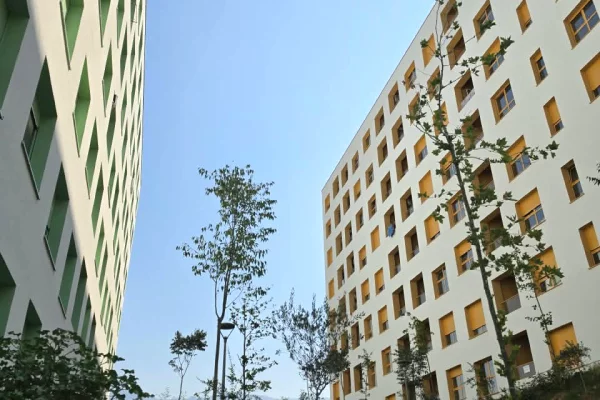 Shtepi ne shitje Apartament ne Tirane, 1+1, Mobilimi E mobiluar, Pagesa 89,500  Euro.