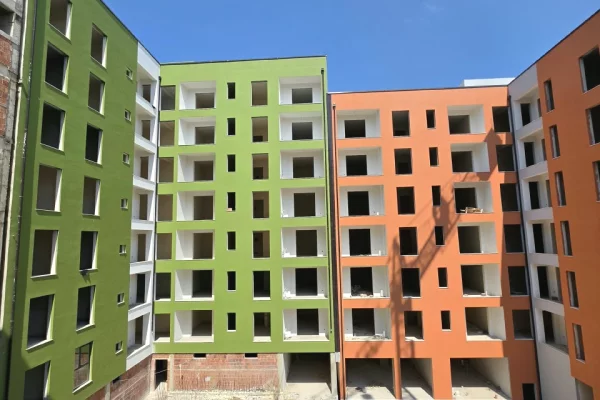 Shitet:2+1+2Wc & 2 Ballkone 📍 Paskuqan - Ringside Residence ⬇️200€/m² poshtë tregut Veç 1050€/m² nga 1250€/m² 😬, Kati 4, Sip 111.3 m² | 116.800€ 🔥