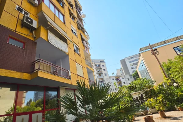 House for Sale Apartment in Tirana, 3+1, Furniture Furnished, Payment 240,000  Euro.