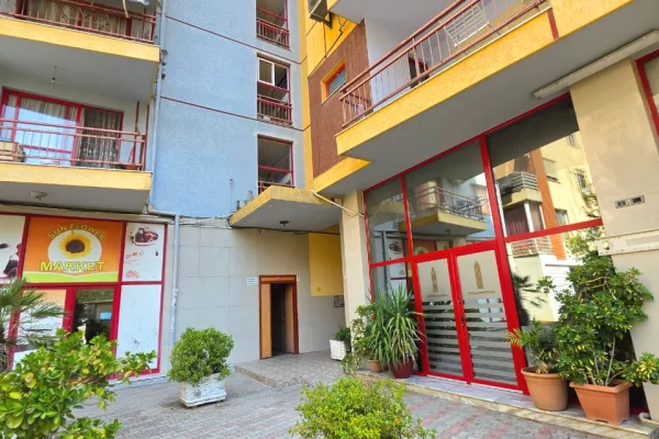 House for Sale Apartment in Tirana, 3+1, Furniture Furnished, Payment 240,000  Euro.