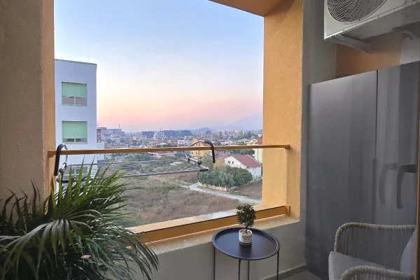 Shtepi me qera Apartament ne Tirane, 1+1, Mobilimi E mobiluar, Pagesa 50,000  Leke.