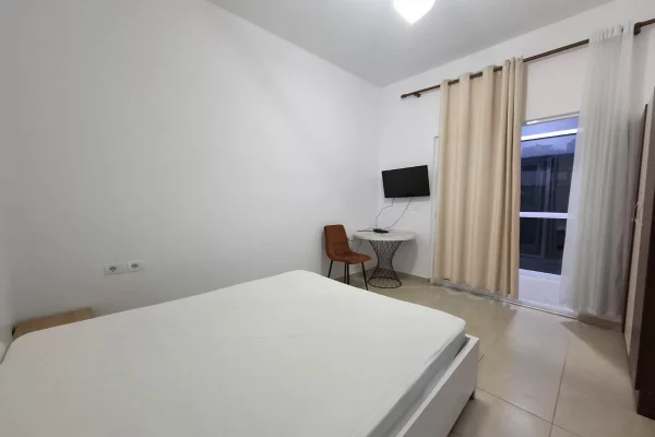 Shtepi me qera Apartament ne Tirane, 1+1, Mobilimi E mobiluar, Pagesa 38,000  Leke.