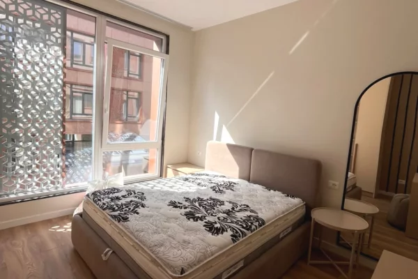 Shtepi me qera Apartament ne Tirane, 2+1, Mobilimi E mobiluar, Pagesa 90,000  Leke.