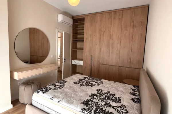 Shtepi me qera Apartament ne Tirane, 1+1, Mobilimi E mobiluar, Pagesa 70,000  Leke.