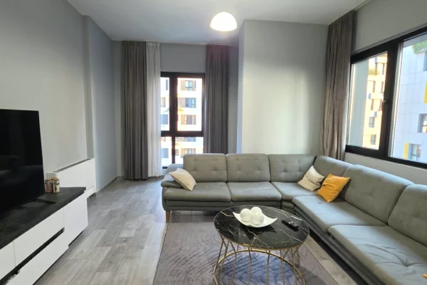 Shtepi me qera Apartament ne Tirane, 3+1, Mobilimi E mobiluar, Pagesa 1,300  Euro.