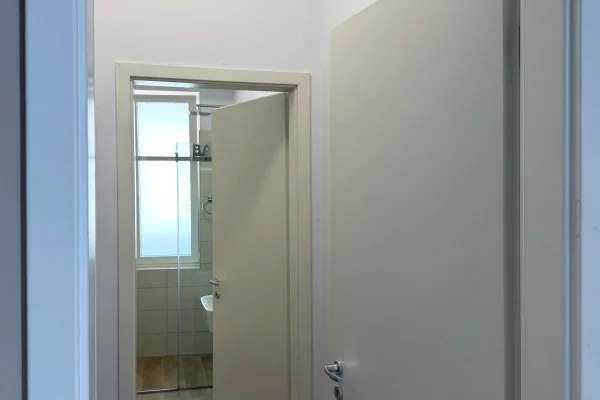 Casa in vendita Appartamento a Tirana, 2+1, Ambiente Arredato, Pagamento 332,000  Euro.