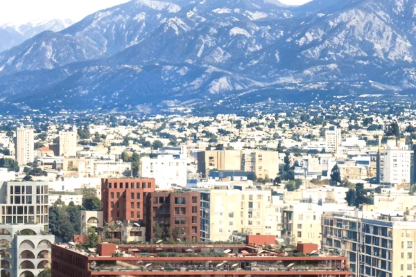 Shtepi ne shitje Apartament ne Tirane, 1+1, Mobilimi Bosh, pa mobiluar, Pagesa 93,000  Euro.