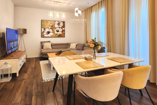 Shtepi me qera Apartament ne Tirane, 2+1, Mobilimi E mobiluar, Pagesa 1,000  Euro.