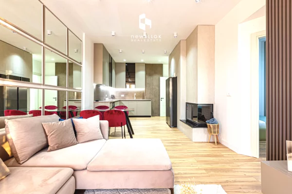 Shtepi ne shitje Apartament ne Tirane, 2+1, Mobilimi E mobiluar, Pagesa 175,000  Euro.