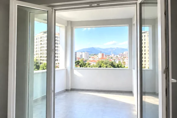Shtepi me qera Apartament ne Tirane, 1+1, Mobilimi E mobiluar, Pagesa 65,000  Leke.