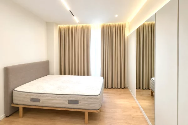 Shtepi me qera Apartament ne Tirane, 2+1, Mobilimi E mobiluar, Pagesa 60,000  Leke.