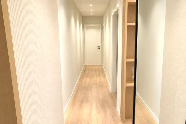 Shtepi me qera Apartament ne Tirane, 2+1, Mobilimi E mobiluar, Pagesa 60,000  Leke.