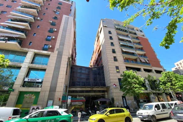 Business Property in Sale 3+1 in Tirana - 160,000 Euro