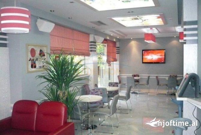 Business Property in Sale 2+1 in Tirana - 270,000 Euro