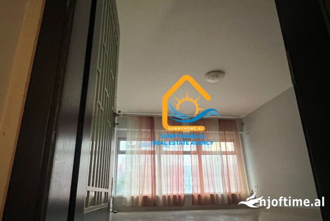 Ekskluzive ne Vlore‼️@SUNNYHOME.AL  Jepet me Qera Ambient Biznesi 📍Rruga e Cipajve-VLORE