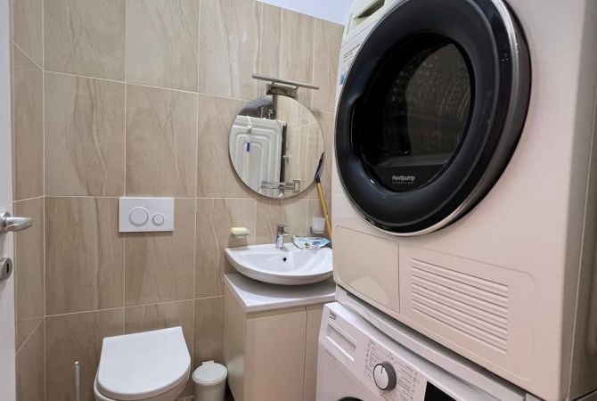 Shtepi me qera Apartament ne Tirane, 2+1, Mobilimi E mobiluar, Pagesa 900  Euro.