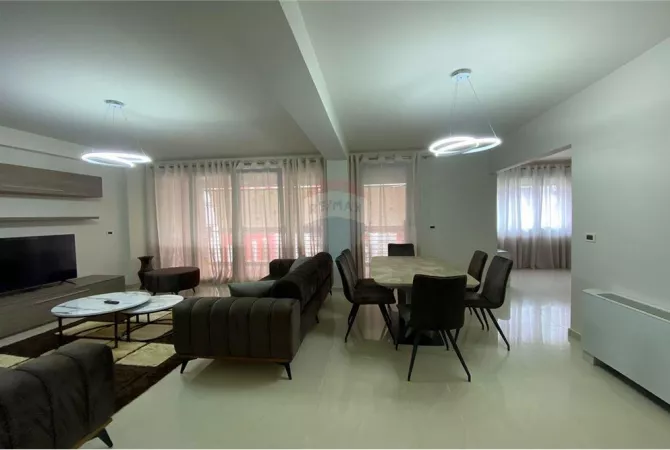 Apartament 3+1+2 me qera Liqeni Tiranes