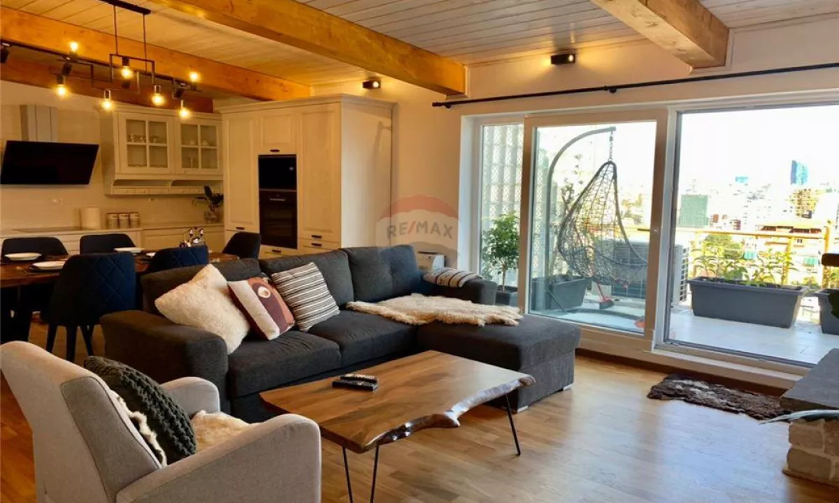 Shtepi me qera Apartament ne Tirane, 2+1, Mobilimi E mobiluar, Pagesa 1,200  Euro.