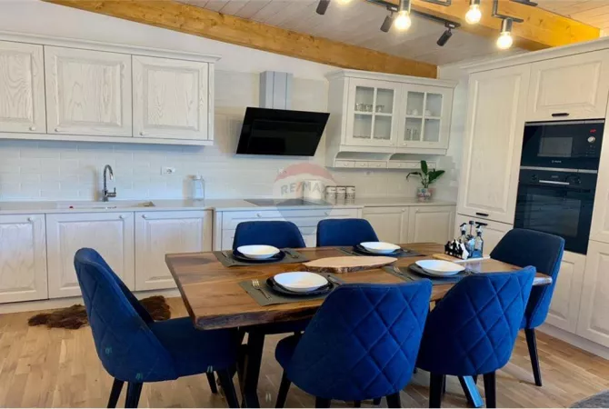 Shtepi me qera Apartament ne Tirane, 2+1, Mobilimi E mobiluar, Pagesa 1,200  Euro.