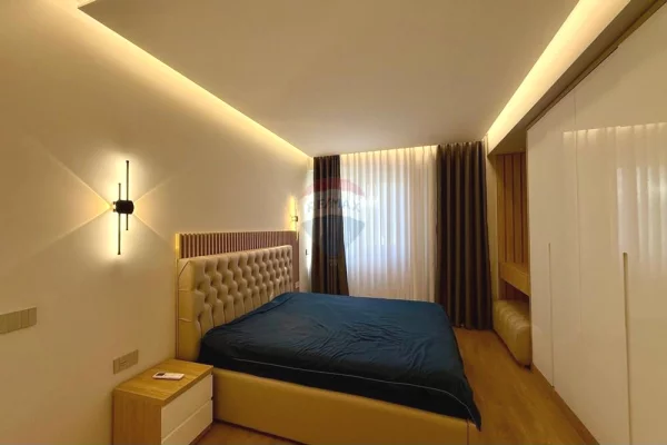Shtepi me qera Apartament ne Tirane, 2+1, Mobilimi E mobiluar, Pagesa 135,000  Leke.