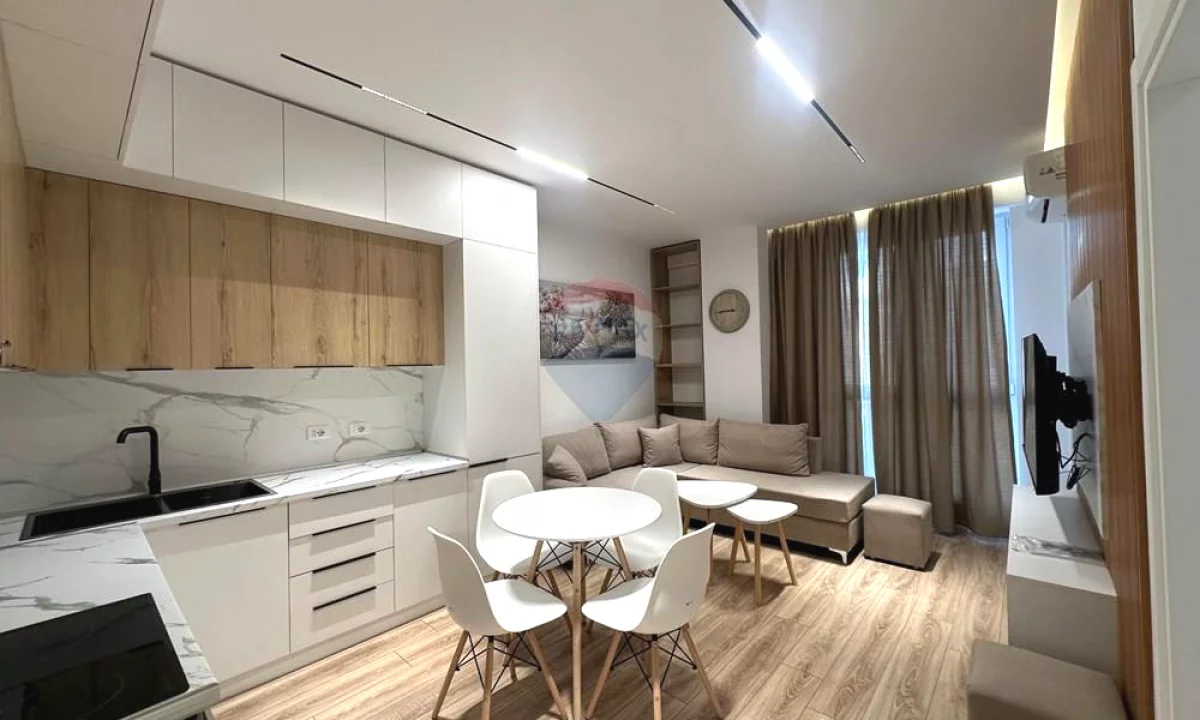 Shtepi me qera Apartament ne Tirane, 1+1, Mobilimi E mobiluar, Pagesa 700  Euro.