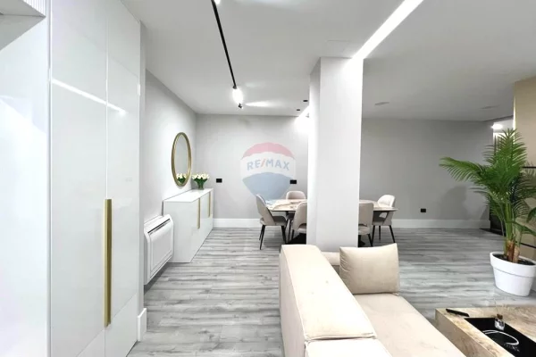 Shtepi me qera Apartament ne Tirane, 2+1, Mobilimi E mobiluar, Pagesa 2,000  Euro.