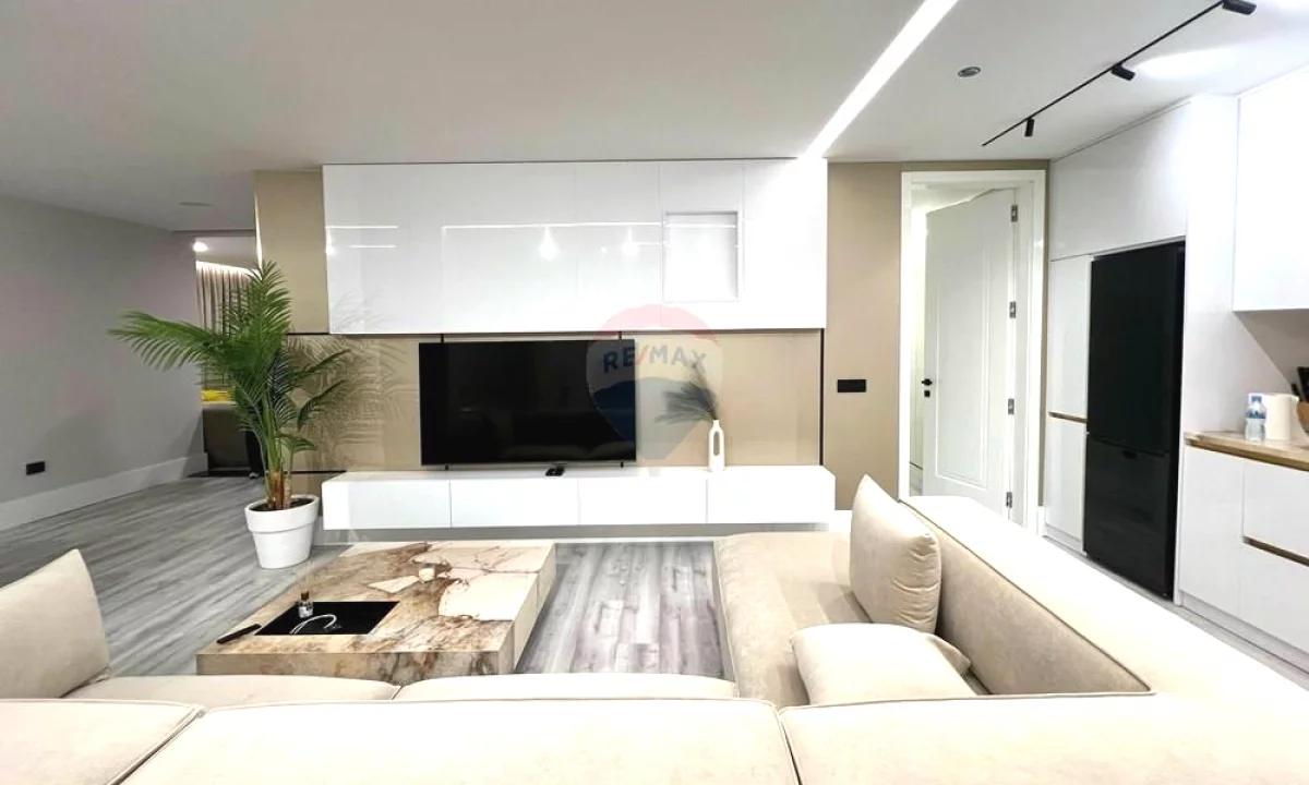 Shtepi me qera Apartament ne Tirane, 2+1, Mobilimi E mobiluar, Pagesa 2,000  Euro.