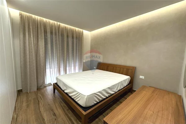 Shtepi me qera Apartament ne Tirane, 1+1, Mobilimi E mobiluar, Pagesa 850  Euro.