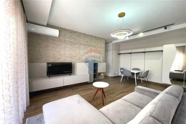 House for Rent 1+1 in Tirana - 850 Euro