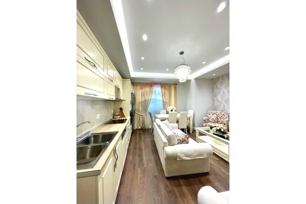 Shtepi me qera Apartament ne Tirane, 2+1, Mobilimi E mobiluar, Pagesa 1,000  Euro.