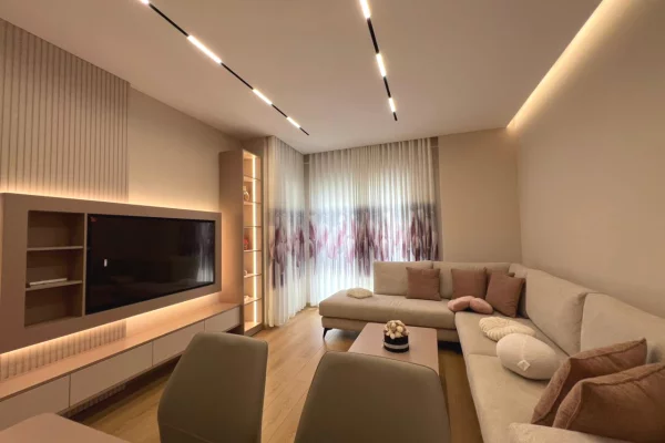 Apartament 2+1+Parkim me qera Zogu i Zi