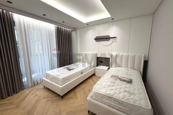 Shtepi me qera Apartament ne Tirane, 2+1, Mobilimi E mobiluar, Pagesa 1,200  Euro.