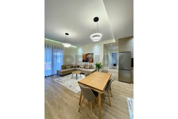 Shtepi me qera Apartament ne Tirane, 2+1, Mobilimi E mobiluar, Pagesa 130,000  Leke.