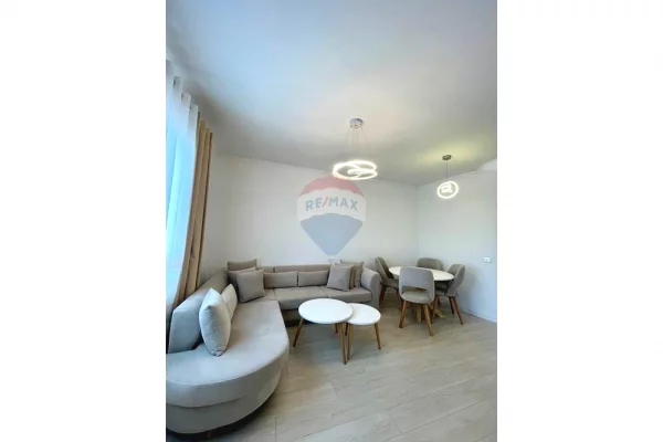 Apartament 1+1 me qera Blloku