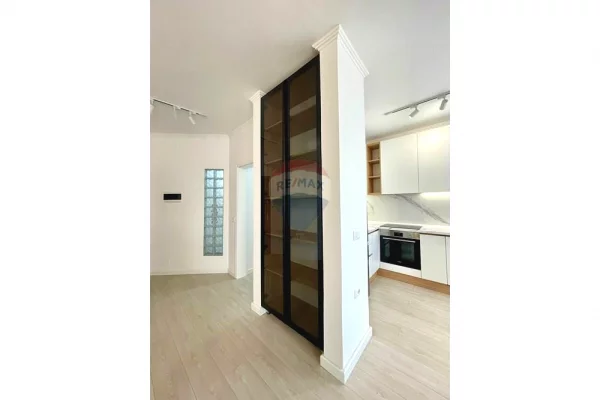 Shtepi me qera Apartament ne Tirane, 1+1, Mobilimi E mobiluar, Pagesa 900  Euro.