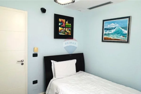 Shtepi me qera 2+1 ne Tirane - 1,100 Euro