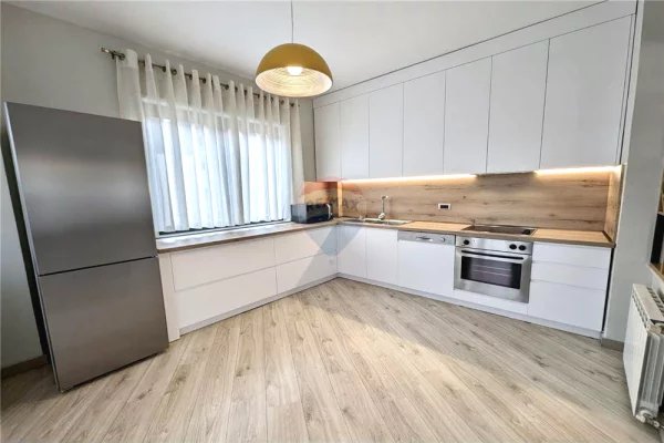 Apartament 3+1+3+Parkim me qera Liqeni Artificial