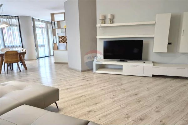 Shtepi me qera Apartament ne Tirane, 3+1, Mobilimi E mobiluar, Pagesa 200,000  Leke.