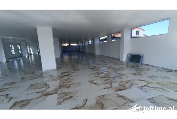 JEPET KAPANON ME QERA BUZE RRUGES KRYESORE RRASHBULL!!!