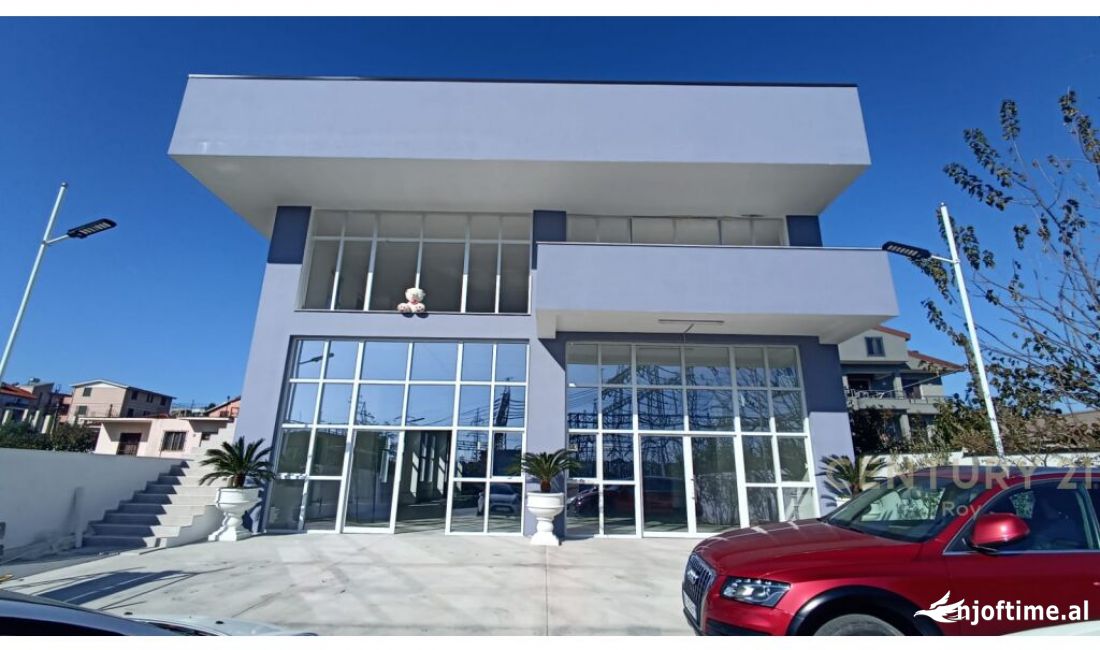 JEPET KAPANON ME QERA BUZE RRUGES KRYESORE RRASHBULL!!!