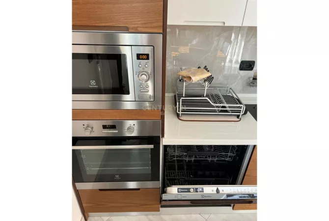 Shtepi ne shitje Shtepi Private ne Durres, 2+1, Mobilimi Pjeserisht e mobiluar, Pagesa 185,000  Euro.