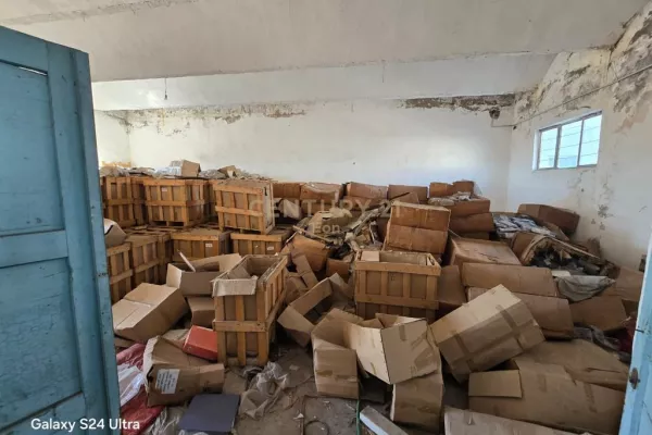 Magazine per Shitje ne Shkozet, 1332 m2 !