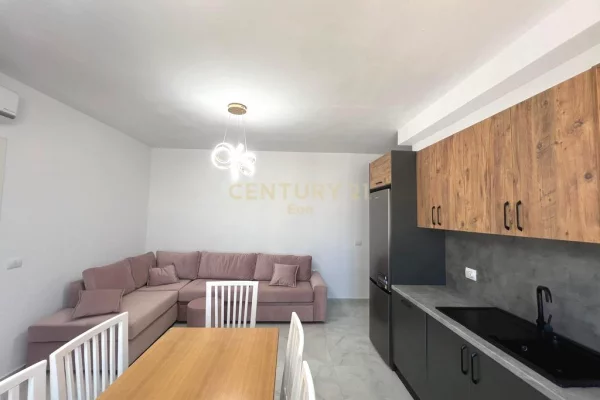 Shtepi ne shitje Apartament ne Durres, 1+1, Mobilimi E mobiluar, Pagesa 120,000  Euro.