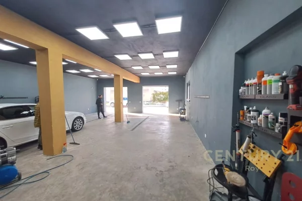 Shtepi ne shitje Shtepi Private ne Durres, 2+1, Mobilimi Pjeserisht e mobiluar, Pagesa 450,000  Euro.