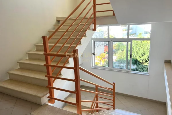 Shtepi ne shitje Apartament ne Durres, 1+1, Mobilimi E mobiluar, Pagesa 90,000  Euro.