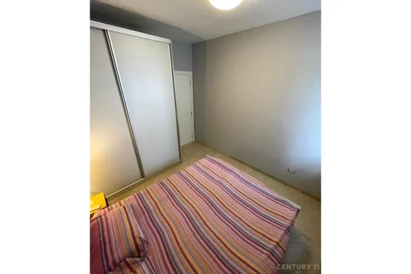 Appartamento in vendita a Durazzo 2+1, SemiArredato