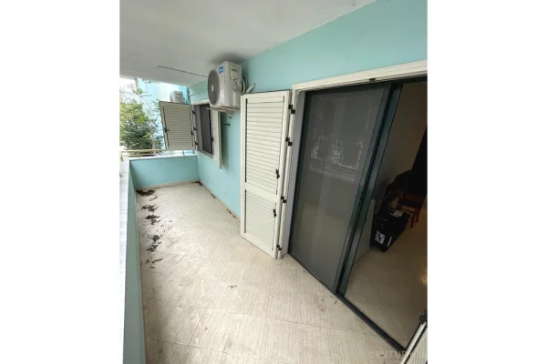 Appartamento in vendita a Durazzo 2+1, SemiArredato